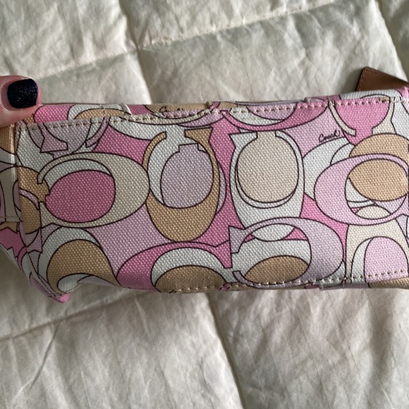 COACH “C”  PRINT MINI BAG - Picture 4 of 8